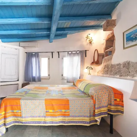 Holiday home Locazione Turistica Attic Iolanda
